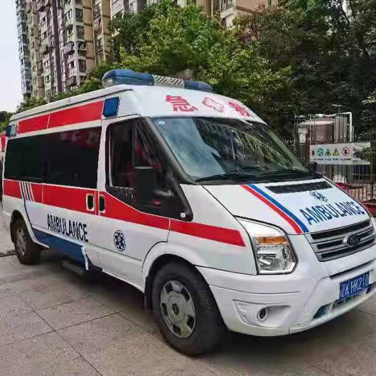 泾源长途救护车护送病人返乡